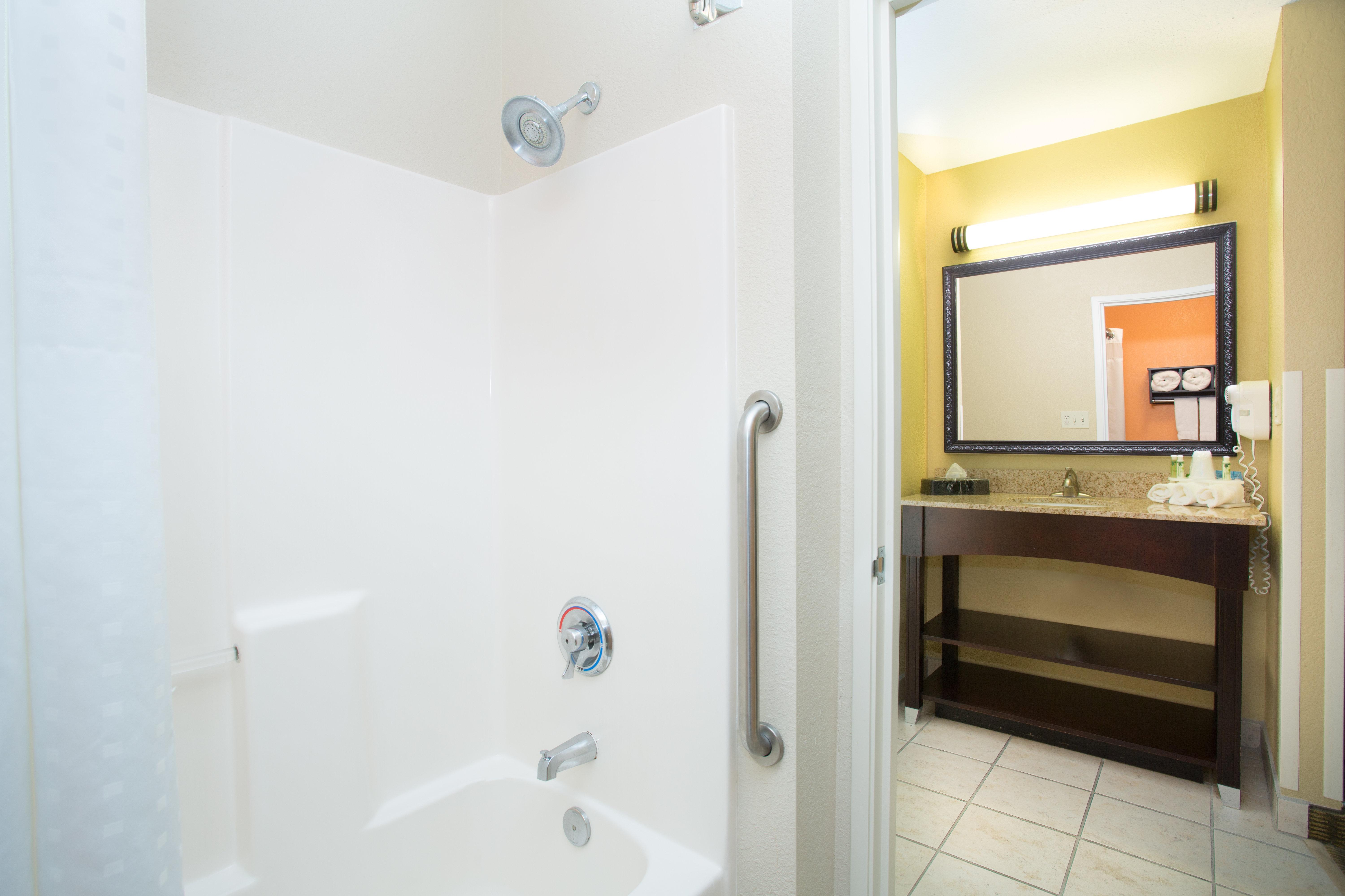 Holiday Inn Express Hotel & Suites Lexington By Ihg Exteriör bild
