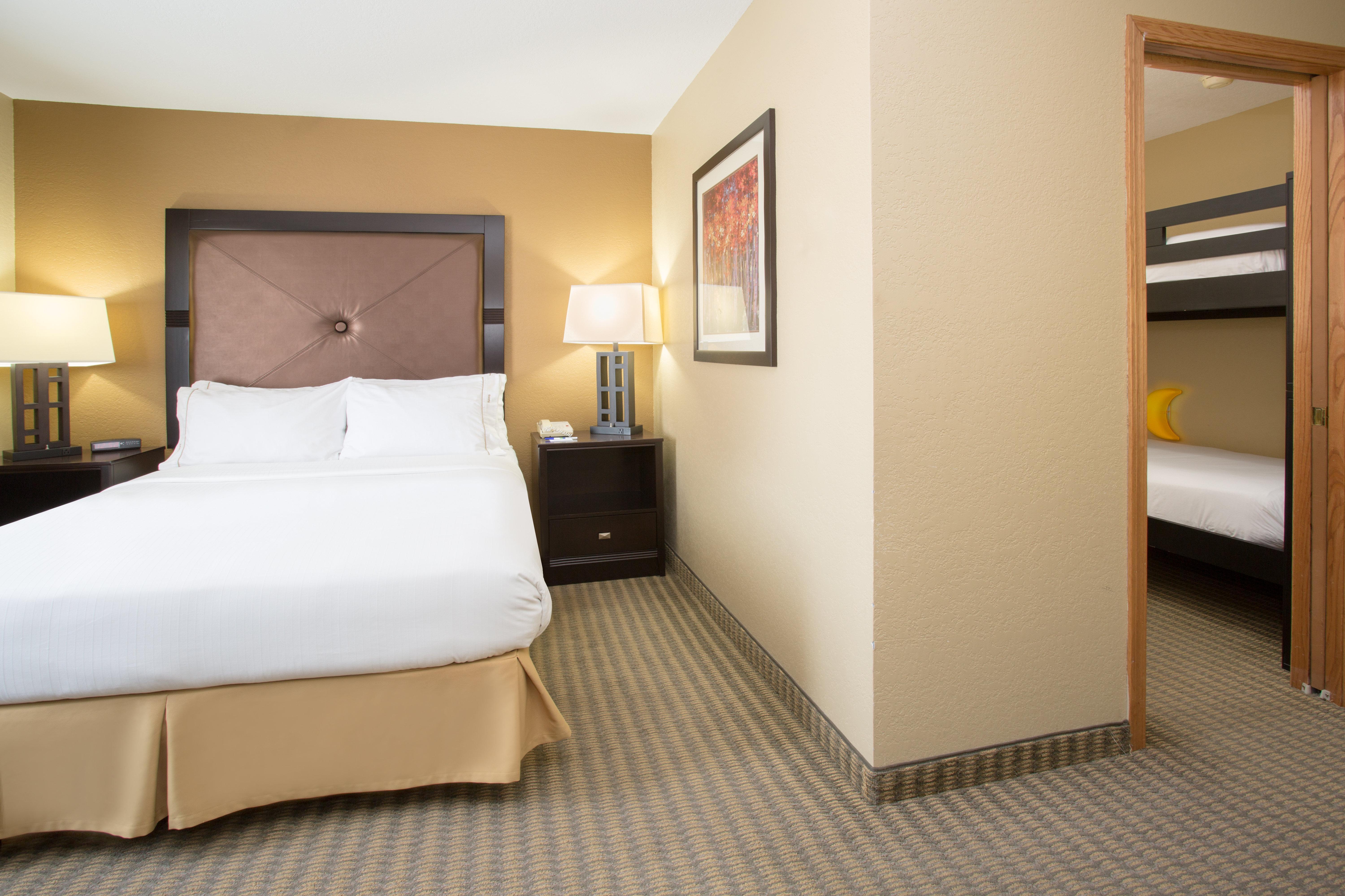 Holiday Inn Express Hotel & Suites Lexington By Ihg Exteriör bild