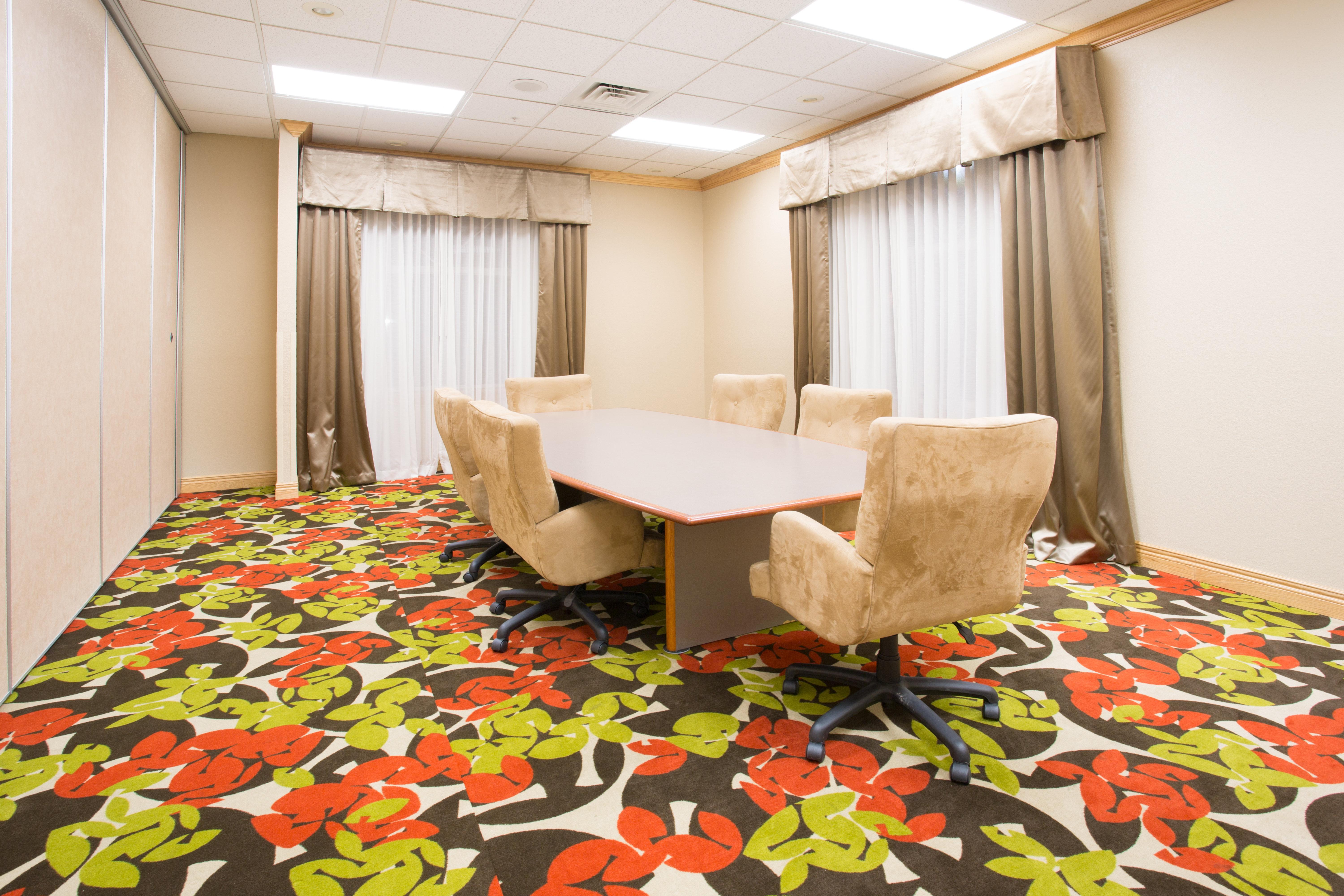 Holiday Inn Express Hotel & Suites Lexington By Ihg Exteriör bild